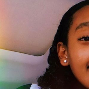 Meet your Posher, Abii